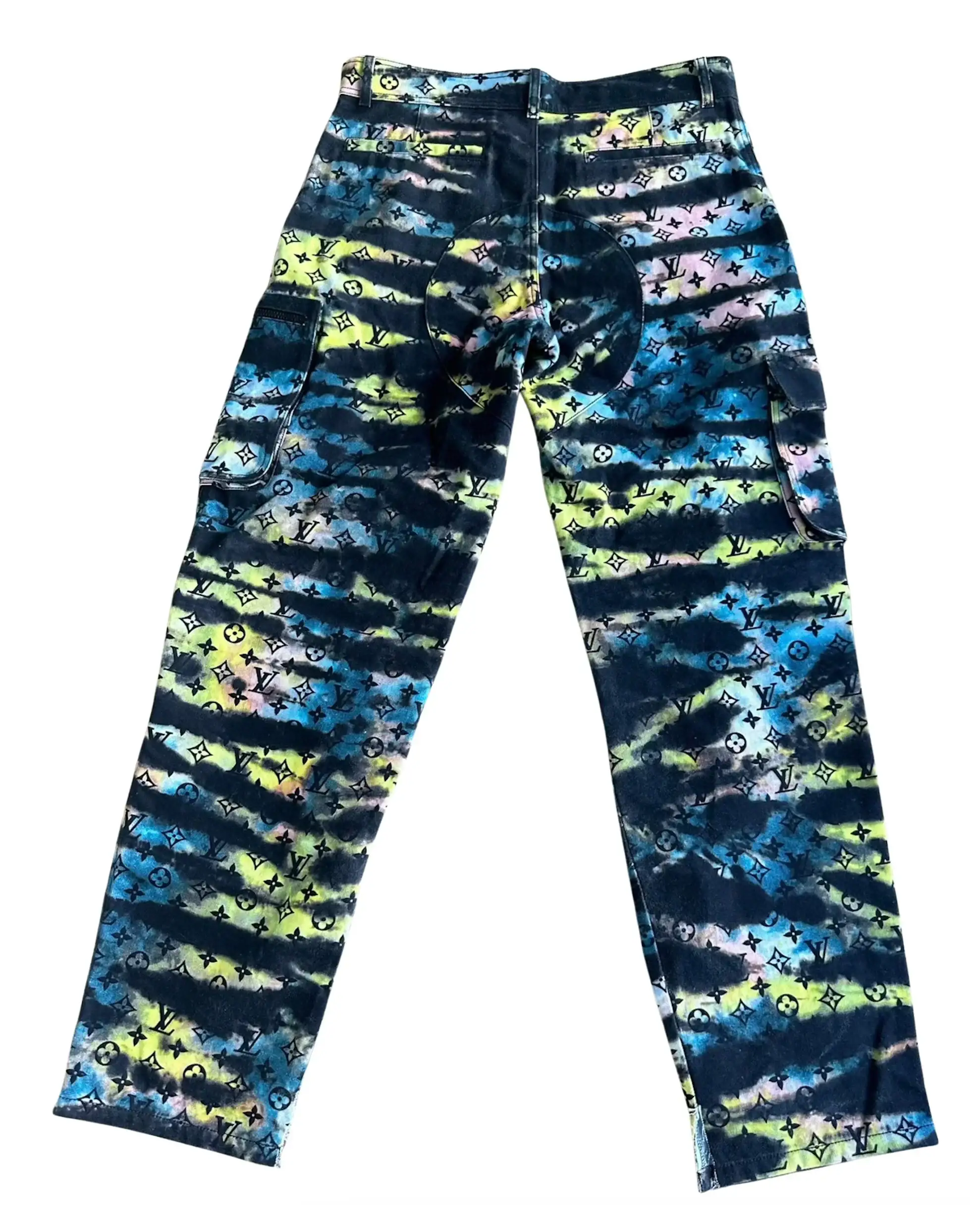 Louis Vuitton 'Monogram' Tie Dye Cargo Denim Set - Image 4