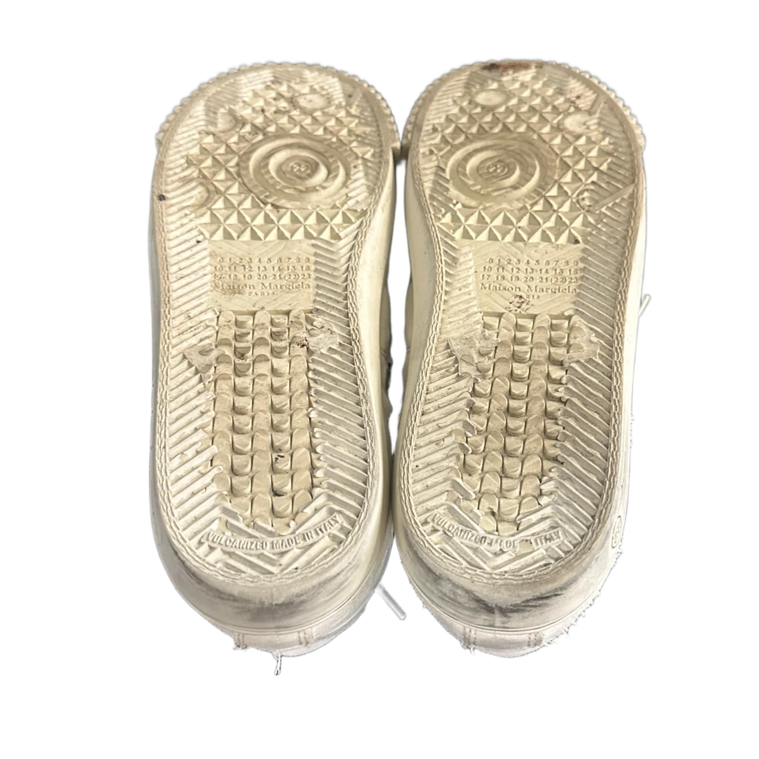 Maison Margiela 'White Round Toe' Lace Up Sneakers - Image 4